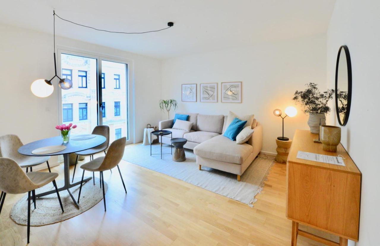 Cozy Design Apartment Вена Экстерьер фото
